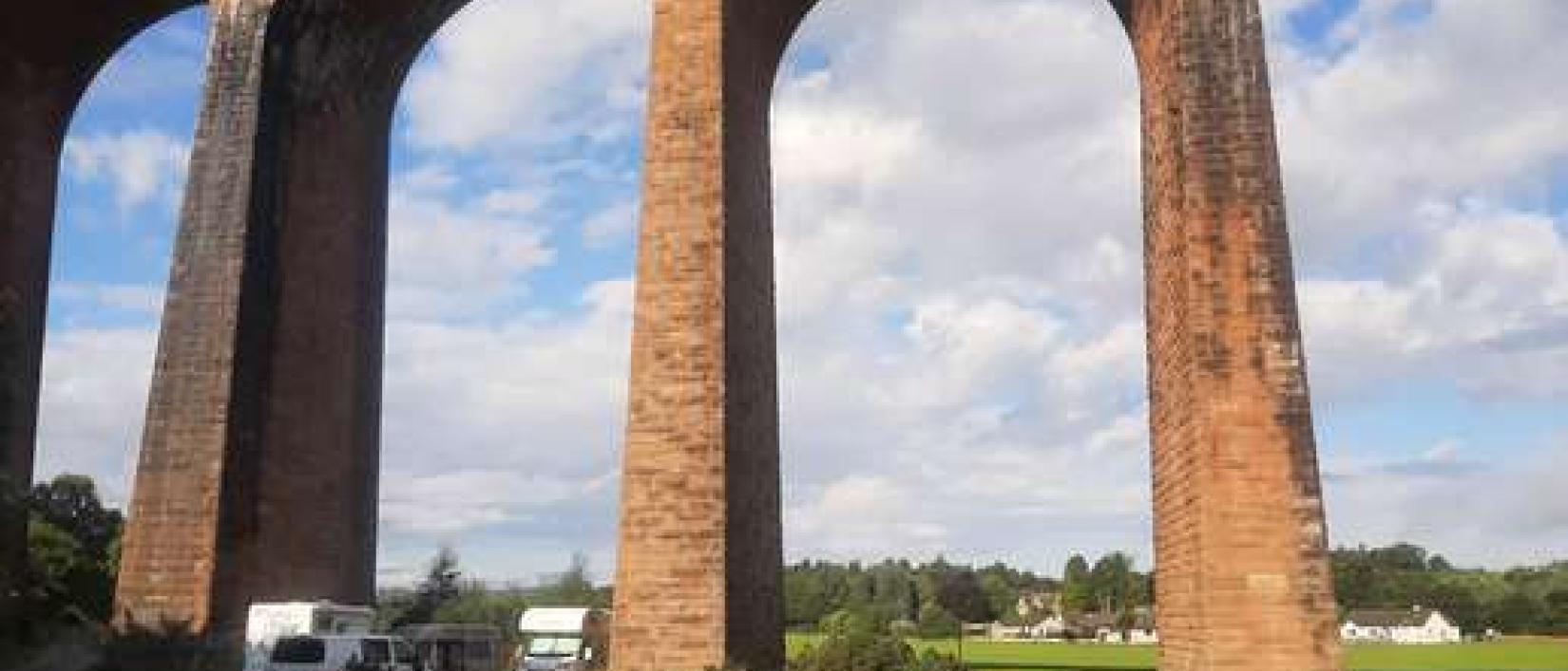 Hoofdfoto Niarn Viaduct tussen Daviot en Culloden