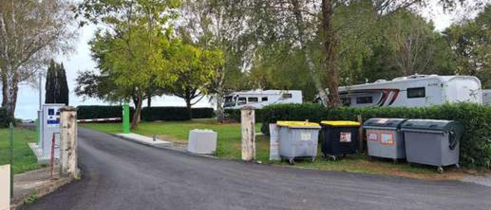 Hoofdfoto Camping de mon Village (Aire Camping-Car Park)