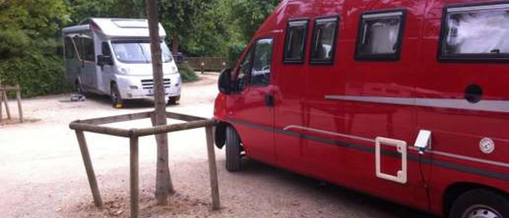 Hoofdfoto Aire de Camping-Car Belle Isle en Terre