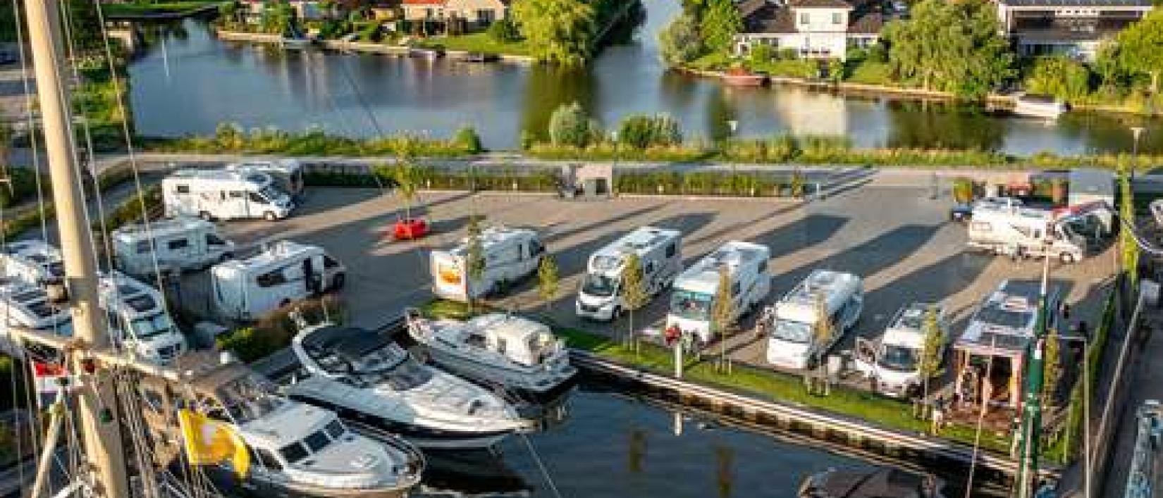 Hoofdfoto Camperplaats Leeuwarden