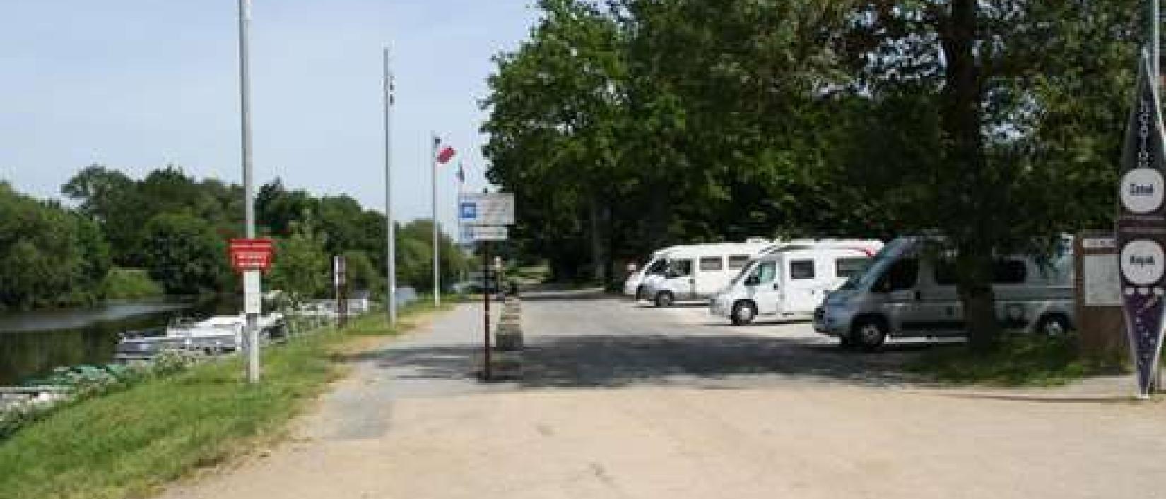 Hoofdfoto Guichen Pont Réan aire pour camping-cars [Réseau AireServices]