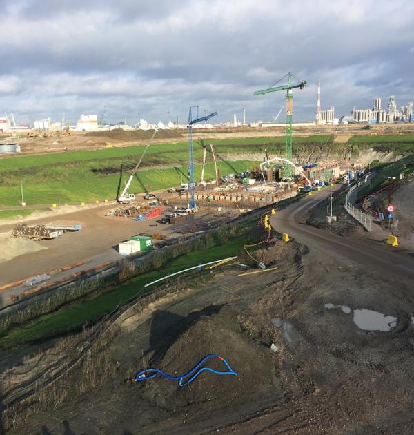 Zicht op de Scheldetunnel