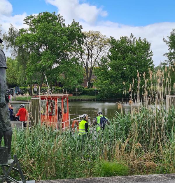 Met het veer van Baarle naar Sint-Martens-Latem