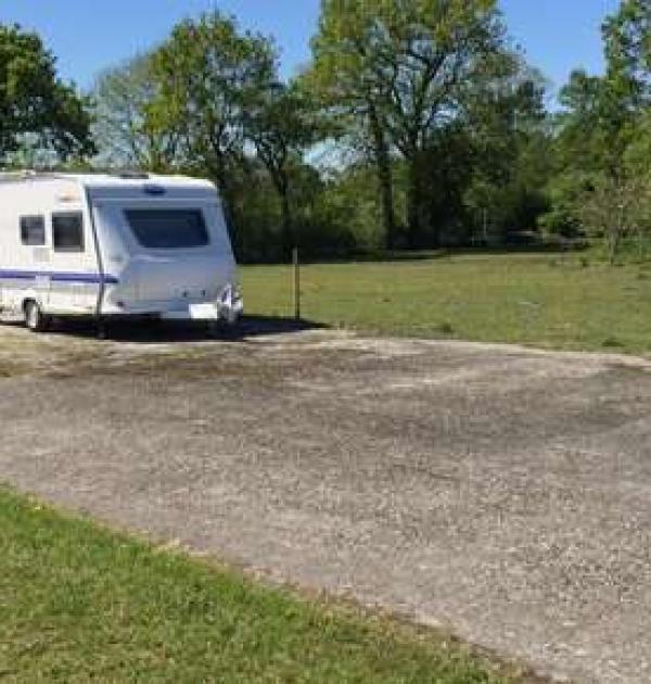 Hoofdfoto Camperlocatie Leer