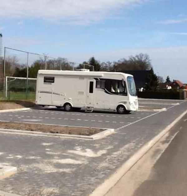 Hoofdfoto Motorhomeparking Neeroeteren