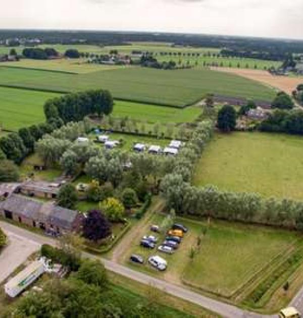 Hoofdfoto Camperlocatie bij camping DenTiel