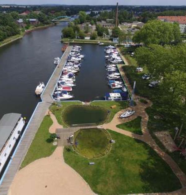 Hoofdfoto Stadtmarina Brandenburg Boote-Campen-Flanieren