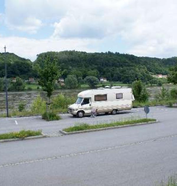 Hoofdfoto Wohnmobillstellplatz Donaupromenade