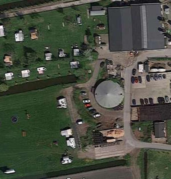 Hoofdfoto Camperplaats Polder-hof bij Kampeerboerderij